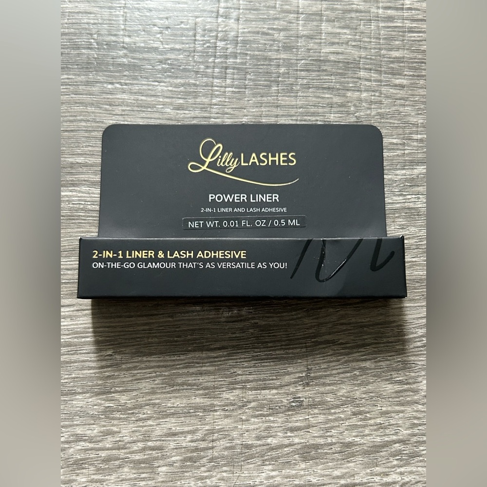 Lilly Lashes Power Liner in Black